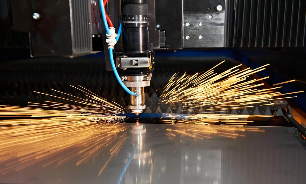 Gia công cơ khí cắt laser CNC